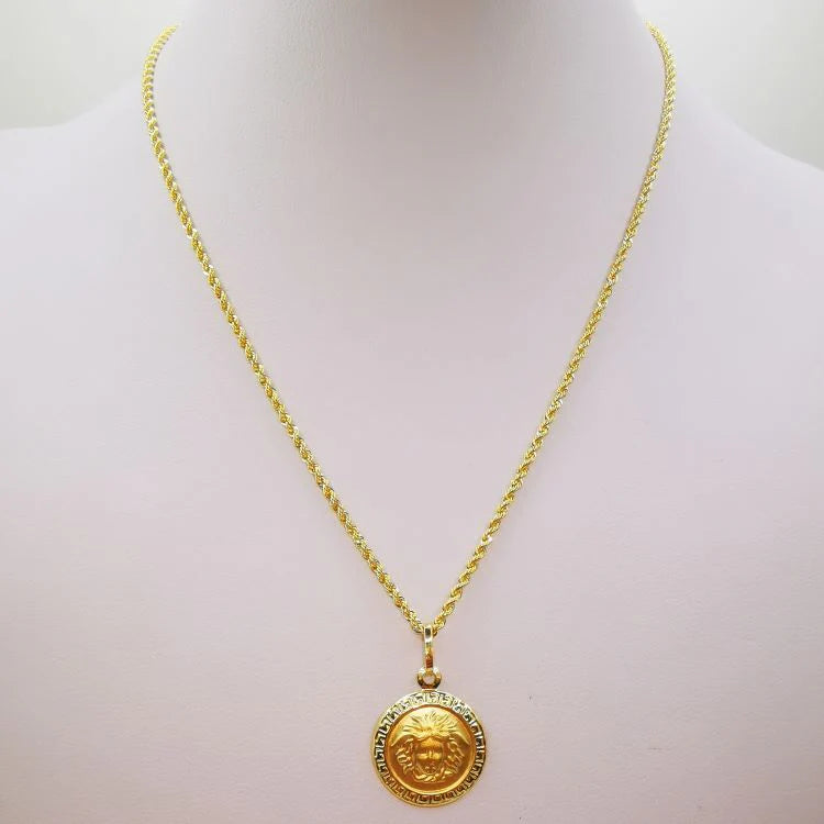 Collana con Ciondolo Versace in Oro Giallo 18kt – Eleganza Iconica con Garanzia